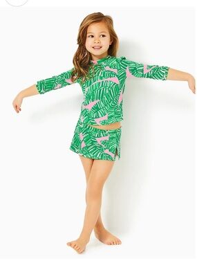 LILLY PULITZER SHARLENE RASHGUARD SET UPF 50+, CONCH SHELL PINK LETS GO BANANAS